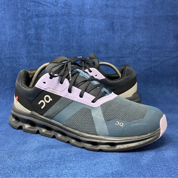 On Cloud cloudrunner mens running shoes size US black/blue